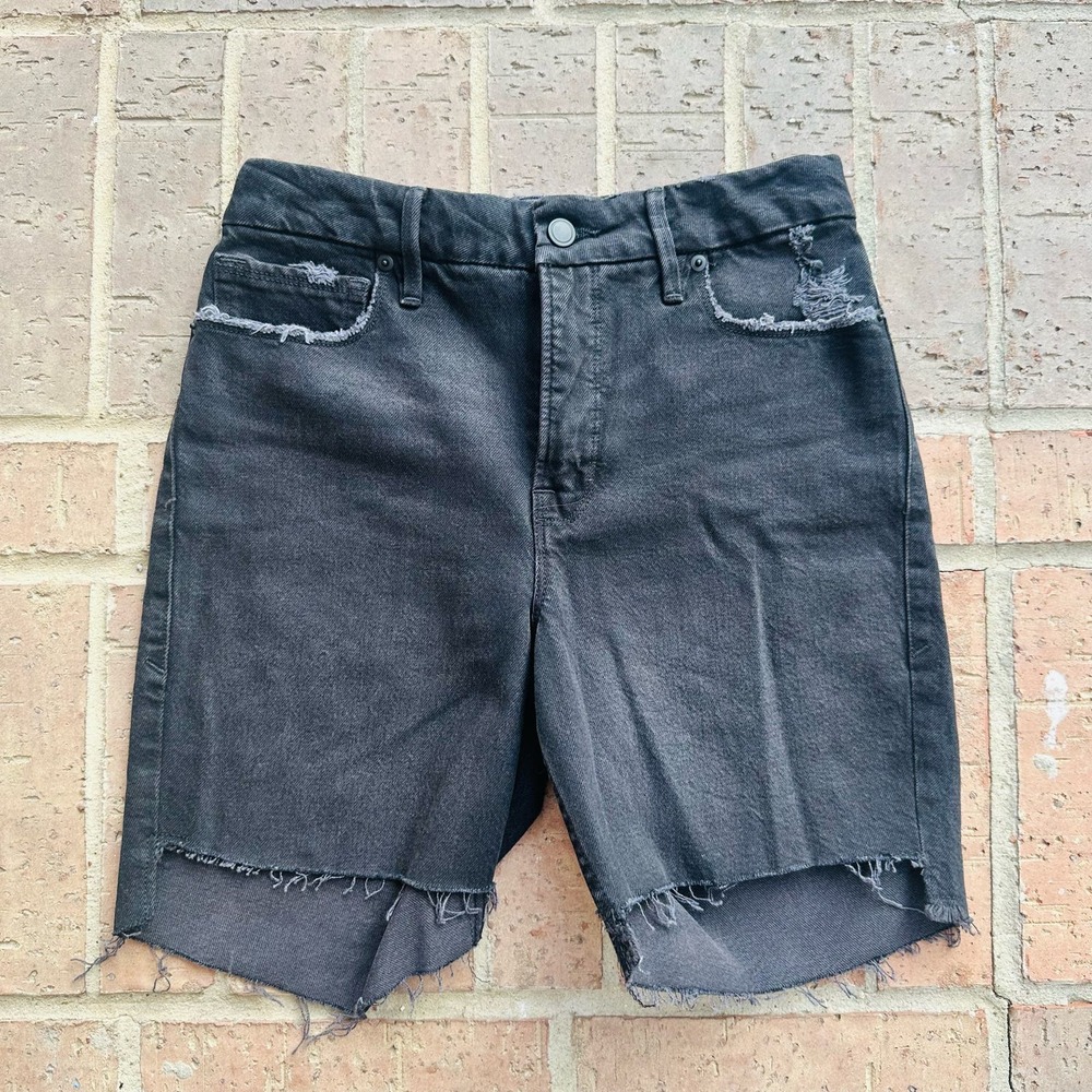 Good American Women's Black High Rise Distressed Jeans Bermuda Shorts Size 2 NWT